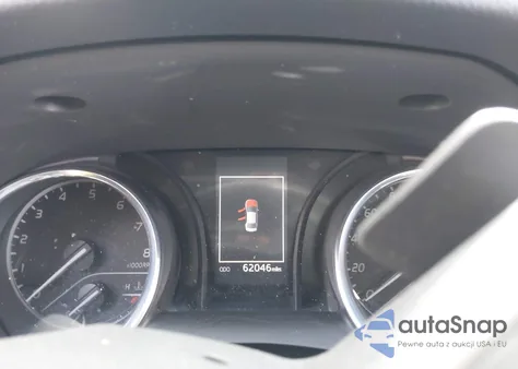 2020 Toyota Camry Se z USA, uszkodzony, nr VIN 4T1G11AK9LU980824